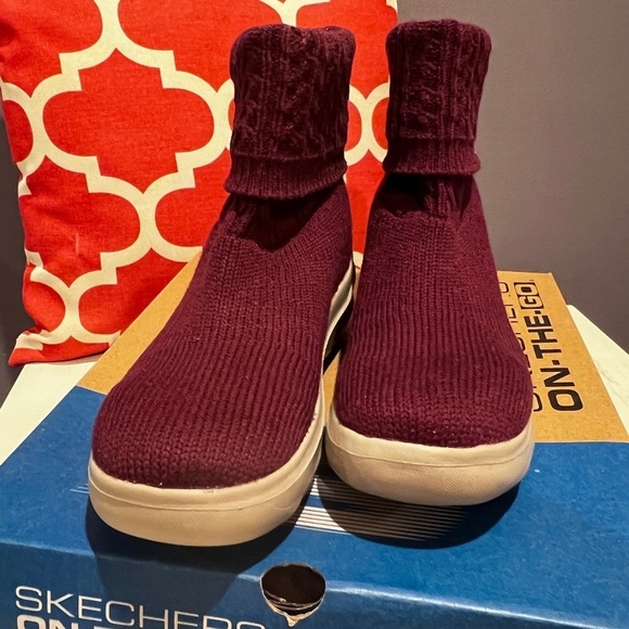 Skechers Burgundy Knit Ankle Boots - Picture 2 of 9